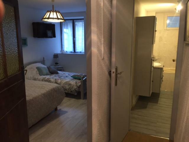 Gite Sur Loue Ornans Exteriör bild