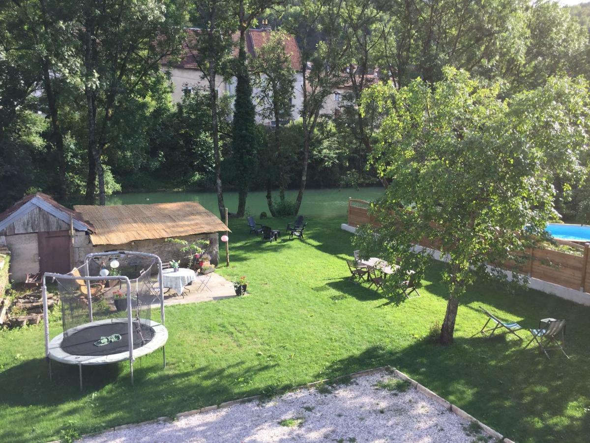 Gite Sur Loue Ornans Exteriör bild