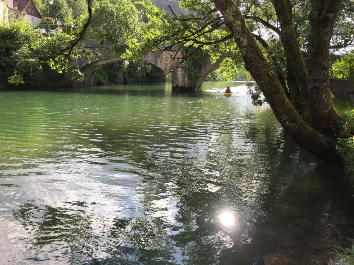 Gite Sur Loue Ornans Exteriör bild