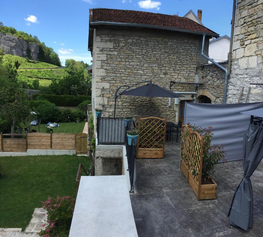 Gite Sur Loue Ornans Exteriör bild